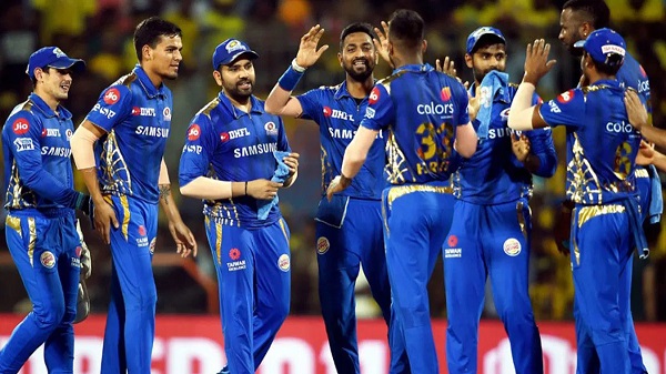 Mitchell McClenaghan Gives Epic Responses To People Who Try To Troll Mumbai Indians On Twitter - RVCJ Media