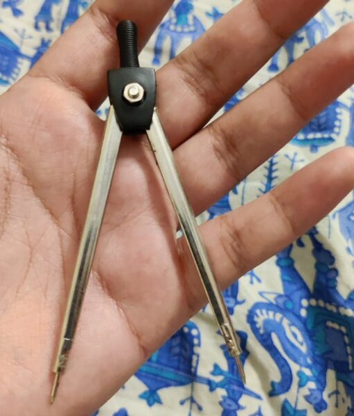 Twitter User Asks Use Of Divider In School, Replies Are Hilarious & Will Make You Nostalgic - RVCJ Media