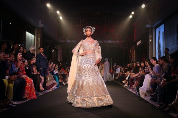 Designing Greatness: A Guide To Fashion Shows - RVCJ Media
