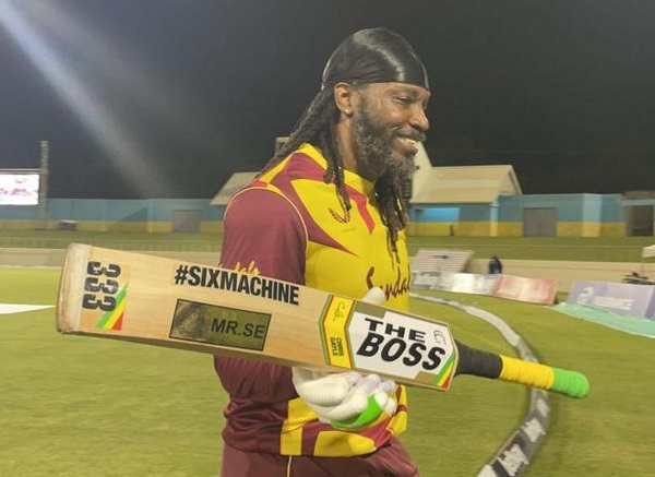 Chris Gayle Opens Up On New Bat Sticker, Reveals ICC Doesn’t Want Him To Use ‘Universe Boss’ - RVCJ Media