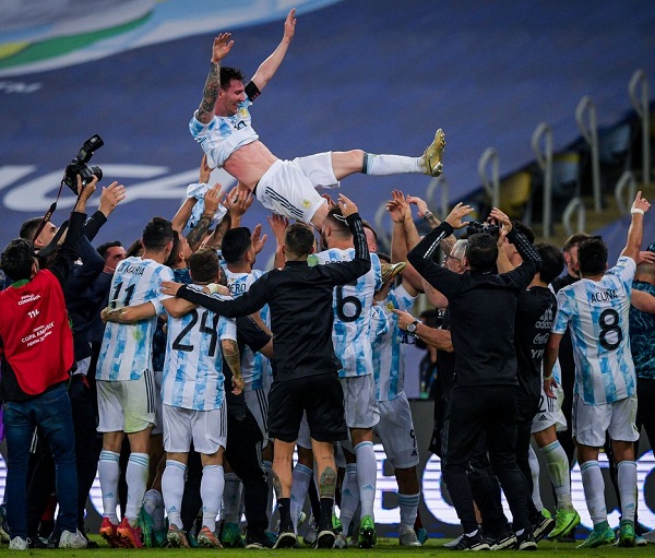 Facebook Makes Epic Blunder While Translating Lionel Messi S Post After Copa America Win Rvcj Media Facebook Makes Epic Blunder While Translating Lionel Messi S Post After Copa America Win Rvcj Media
