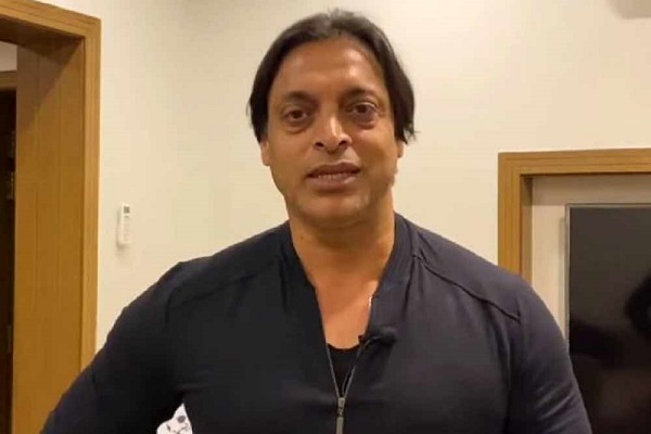 Shoaib Akhtar Lashes Out At Pakistan Team & Management After Whitewash Against England RVCJ Media