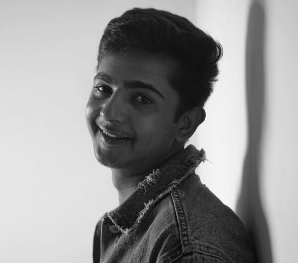 “He Treated Me As His Kid Off-Screen Too,” Mohd. Samad Opens Up On Playing SSR’s Son In Chhichhore - RVCJ Media