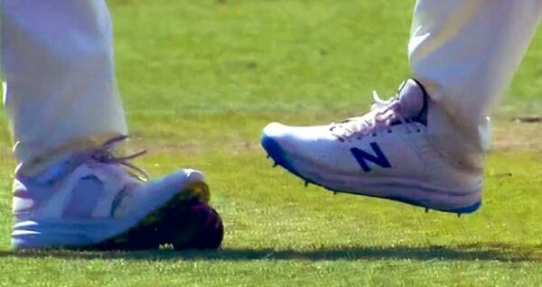 Sehwag & Indian Fans Slam England’s Attempt To Tamper The Ball At Lord’s, Stuart Broad Reacts - RVCJ Media