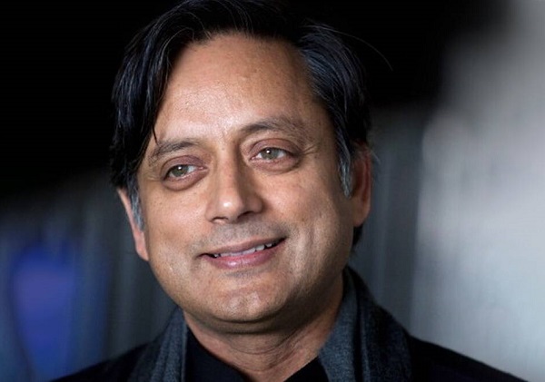 Shashi Tharoor Tweets Pic Of Idlis Served On Ice-Cream Sticks, Foodies React - RVCJ Media