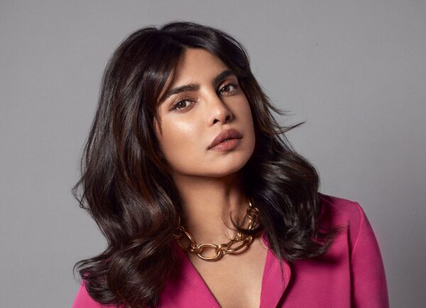 Priyanka Chopra Reveals She Was Being Pushed Into A Corner In Bollywood, Twitter Reacts RVCJ Media