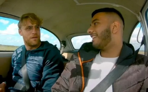 Young Fan Asks Andrew Flintoff, “Are You A Fan Of Cricket?” His Reply Leaves Fan Surprised - RVCJ Media