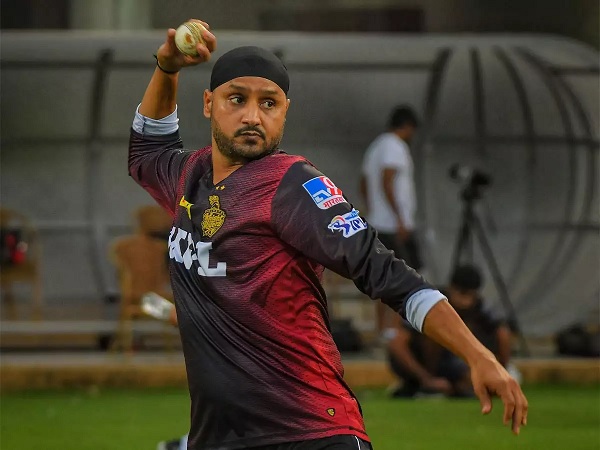 From Bhajji To Raina, Here Are Top Indian Cricketers Who May Go Unsold In IPL2022 Mega Auction - RVCJ Media
