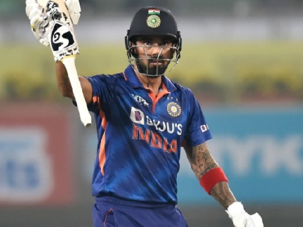 “What Did You See In Rahul As Captaincy Material?,” Manoj Tiwary Questions KL Rahul’s Selection RVCJ Media
