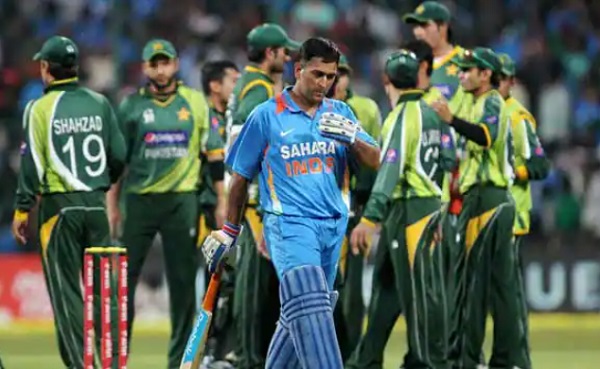 Ex PCB Chief Reveals Wives Of Pakistan Cricketers Were Sent To India In 2012 For This Reason - RVCJ Media