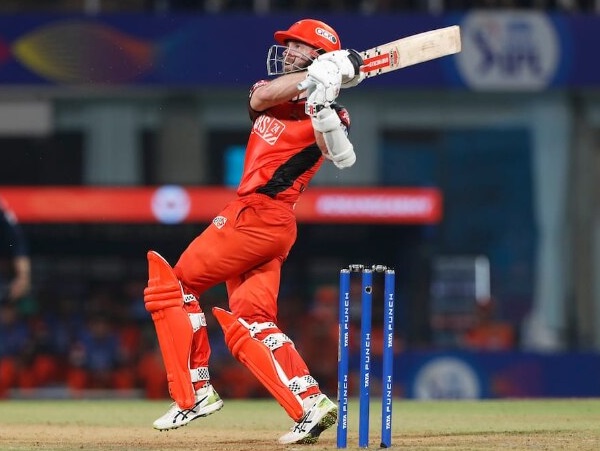 “Kick Out Hardik Pandya From Gujarat Titans’ Captaincy,” People Slam Hardik For Scolding Shami - RVCJ Media