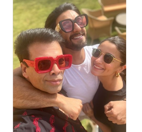 Karan Johar Takes A Funny Dig At Jaya Bachchan Over Her Tussle With Paparazzi In Poetic Style - RVCJ Media