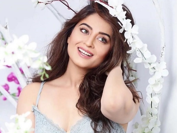 These TV Actors & Actresses Refused To Wear Bold Outfits Or Do Intimate Scenes On Screen - RVCJ Media