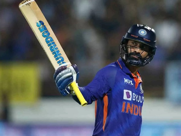 Sunil Gavaskar Shares How Dinesh Karthik Prepared For Making A Comeback To Team India RVCJ Media