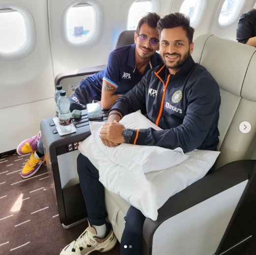Rohit’s Wife Ritika Trolls Yuzi & Shardul For ‘Couple’ Pic, Chahal & Shardul Give Epic Response - RVCJ Media