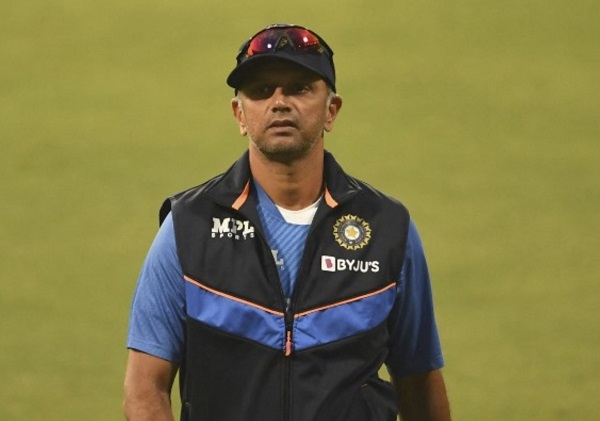 Rahul Dravid Has An Epic Reply To The Journo Who Asks, “What Is Your Take On Bazball?” - RVCJ Media