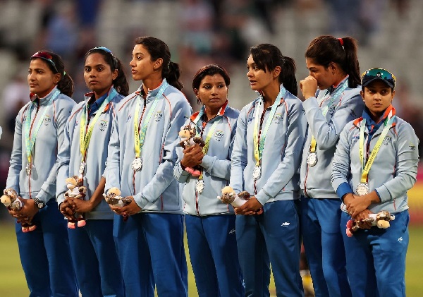 Smriti Mandhana Gives An Epic Reply To Journalist’s “Women IPL Coming Next Year” Query - RVCJ Media