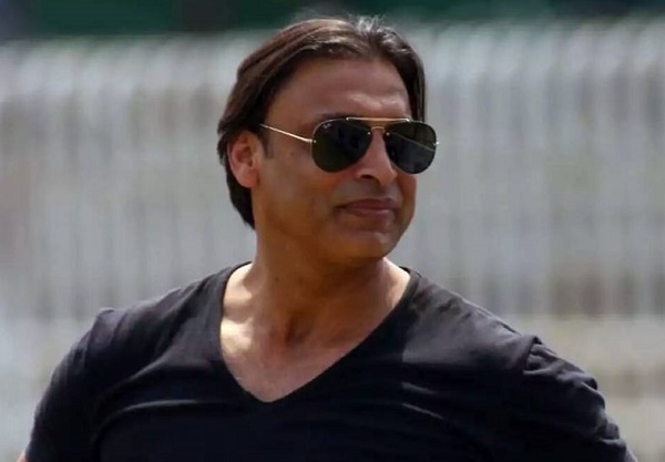 Shoaib Akhtar Targets Kamran Akmal Over Poor English, Gets Trolled Himself - RVCJ Media