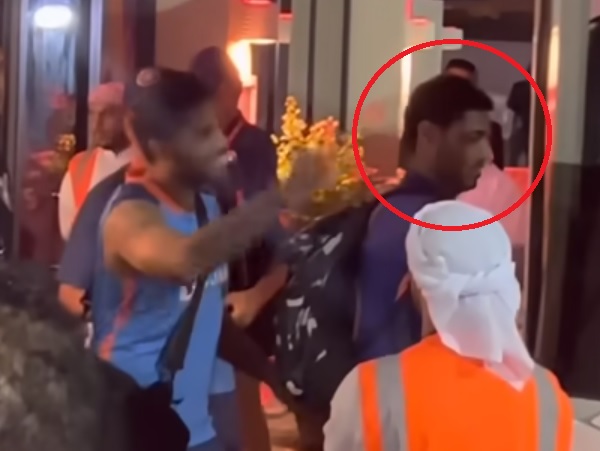 Bhuvneshwar Kumar’s Reaction To Fans’ Request Leaves SKY & Others Surprised, Video Goes Viral RVCJ Media