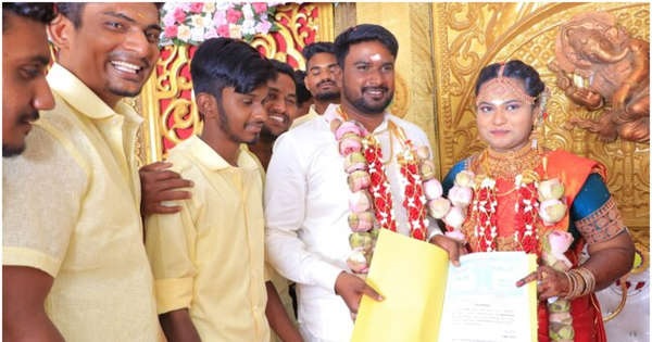 Groom’s Friends Make Bride Sign Contract Before Marriage To Allow Him To Play Cricket - RVCJ Media