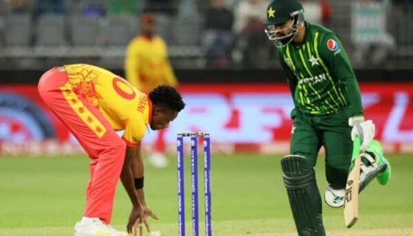 “Kyu Hila Dala Na,” Indians Roast Pakistan As It Gets Defeated By Zimbabwe By 1 Run - RVCJ Media