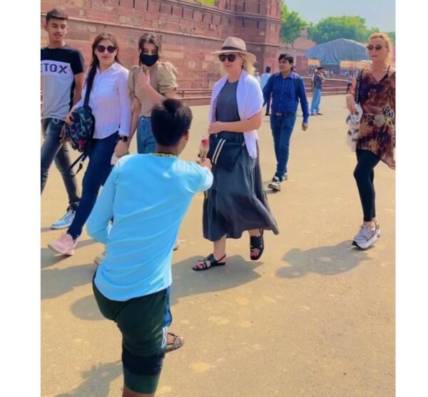 Indian Guy Does A Backflip & Offers A Rose To Propose To A Foreign Woman, Gets Rejected - RVCJ Media