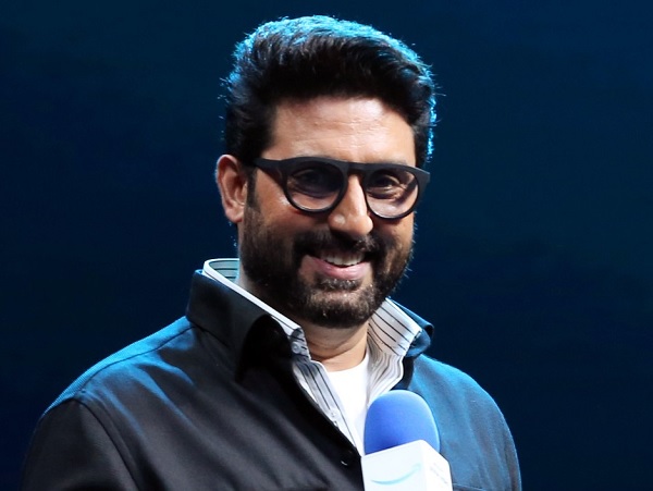 This Old Video Of Farhan Akhtar & Abhishek Bachchan Joking About Star Kids Is Gold - RVCJ Media