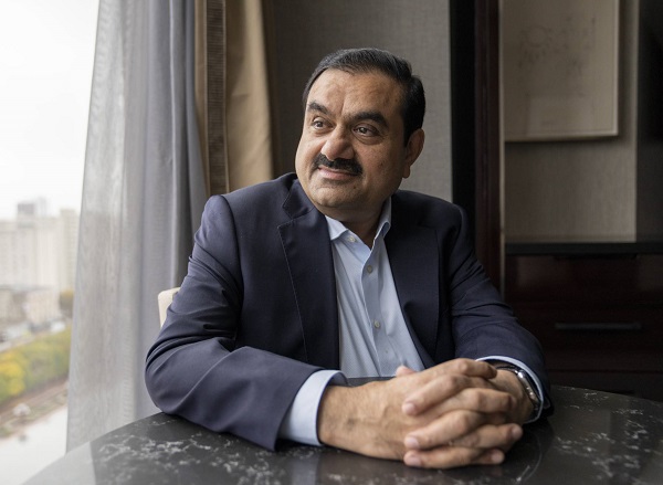 From Ratan Tata To Anand Mahindra, This Is How Indian Billionaires Looked When They Were Young - RVCJ Media