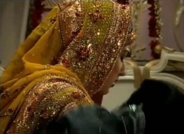 Man Gets Intimate With Another Woman In Front Of His Bride On Suhaagraat In Ekta Kapoor’s Show - RVCJ Media