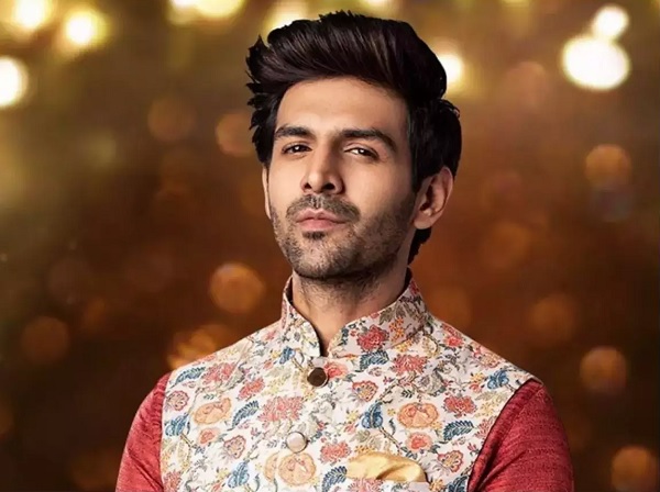 Kartik Aaryan Reacts To Meme That Says He Can Even Replace Tom Cruise In “Mission Impossible” - RVCJ Media