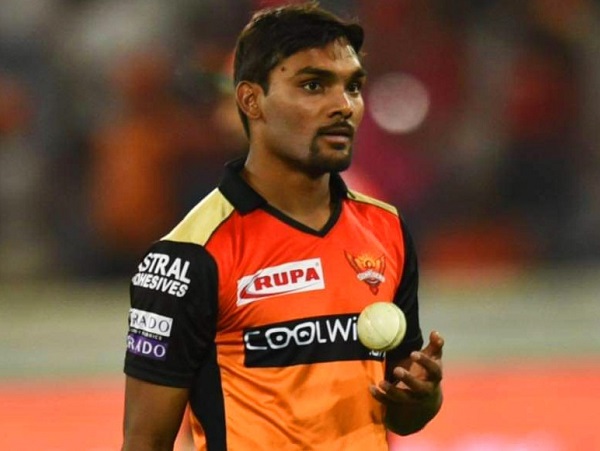 This Cricketer Went Unsold In IPL2023 Auction Even After Dismissing Virat Kohli 7 Times In IPL RVCJ Media