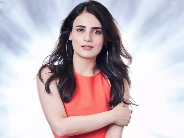 Ekta Kapoor Hits Out At Radhika Madan For Her Comments On TV Industry, Lauds Sayantani Ghosh - RVCJ Media