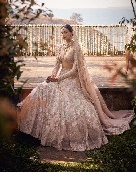 Swanky Rs. 50 Cr Apartment To Audi & BMW, KL Rahul & Athiya Got These Expensive Gifts On Wedding - RVCJ Media