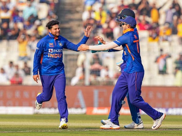 “Will He Be Dropped Again?” Fans Praise Kuldeep Yadav For Taking 3 Wickets Vs SL But Also Warn Him RVCJ Media