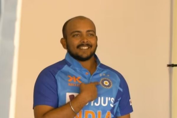 “Ladki Ka Chakkar Babu Bhaiya,” Fans React As Prithvi Shaw Shares Cryptic Instagram Story - RVCJ Media