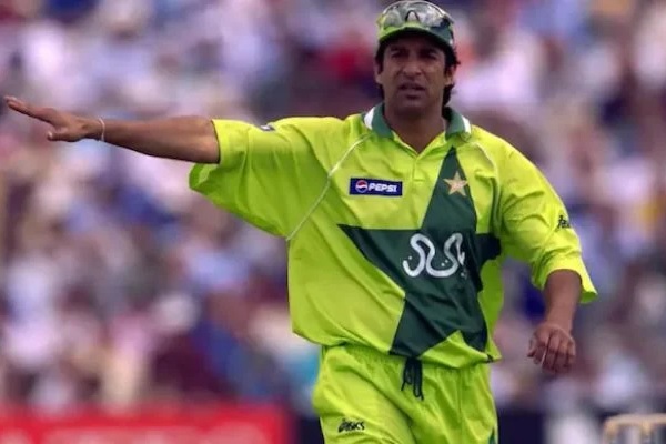 Bowlers Who Have Dismissed Both Father & Son On The International Level - RVCJ Media