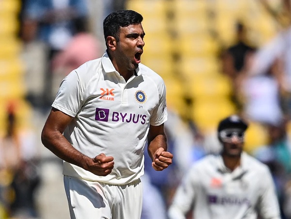 Ashwin Shares Pujara’s Bowling Pic In 4th Test With Epic Caption, The Latter Reacts - RVCJ Media