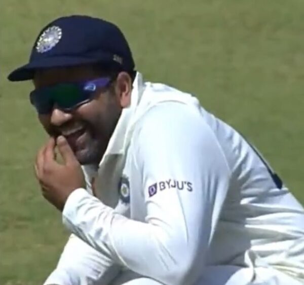 Rohit Sharma Left In Splits After Watching Shreyas Iyer’s Bowling, Watch The Epic Video - RVCJ Media