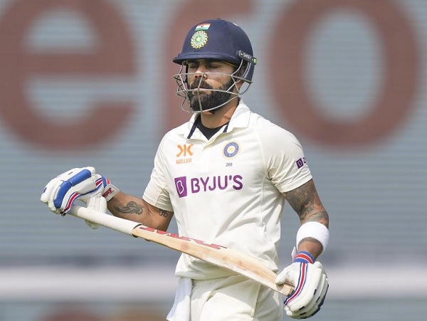 Virat Kohli’s Surprise Appearance Leaves Crowd Excited, Video Will Give You Goosebumps - RVCJ Media