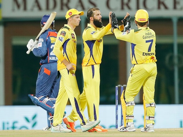 “They’ll Have To Play Under A New Captain,” MS Dhoni Issues Strict Warning To CSK Pacers - RVCJ Media