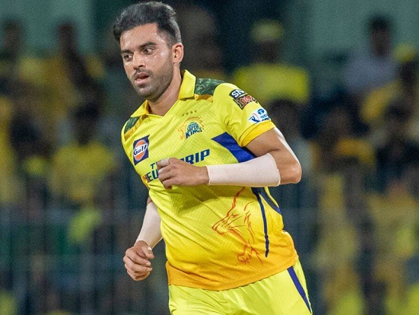 “Acha Chalta Hun, Duaon Me Yaad Rakhna,” Deepak Chahar Trolled As He’s Likely To Miss IPL2023 - RVCJ Media
