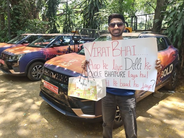 Virat Kohli’s Fan Brings His Favourite Dilli Ke Chole Bhature To Impress Him, Twitter Reacts RVCJ Media