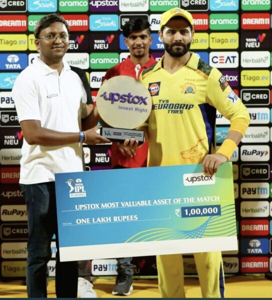 Ravindra Jadeja Brutally Trolls CSK Fans Who Want Him To Get Out To See Dhoni Bat RVCJ Media