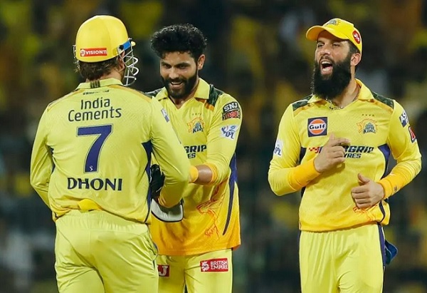 Ravindra Jadeja Brutally Trolls CSK Fans Who Want Him To Get Out To See Dhoni Bat RVCJ Media
