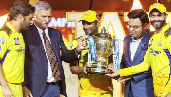 Rayudu Opens Up On Dhoni’s Heartwarming ‘IPL Trophy’ Gesture & It Will Make You Love Mahi More RVCJ Media