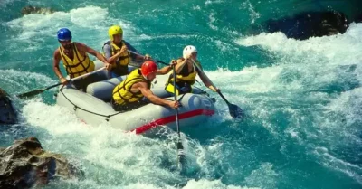 8 Best Places for River Rafting in India