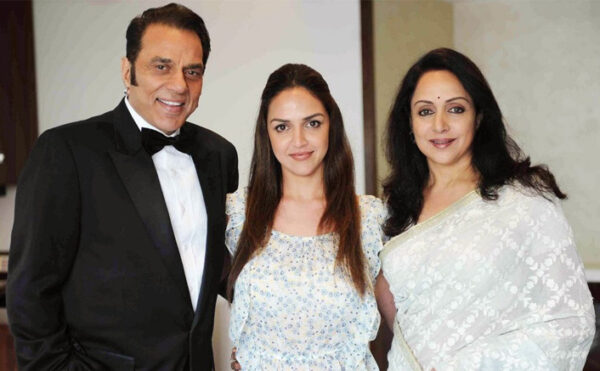 Hema Malini Reveals Dharmendra Wanted Esha Deol To Get Married At A Young Age - RVCJ Media
