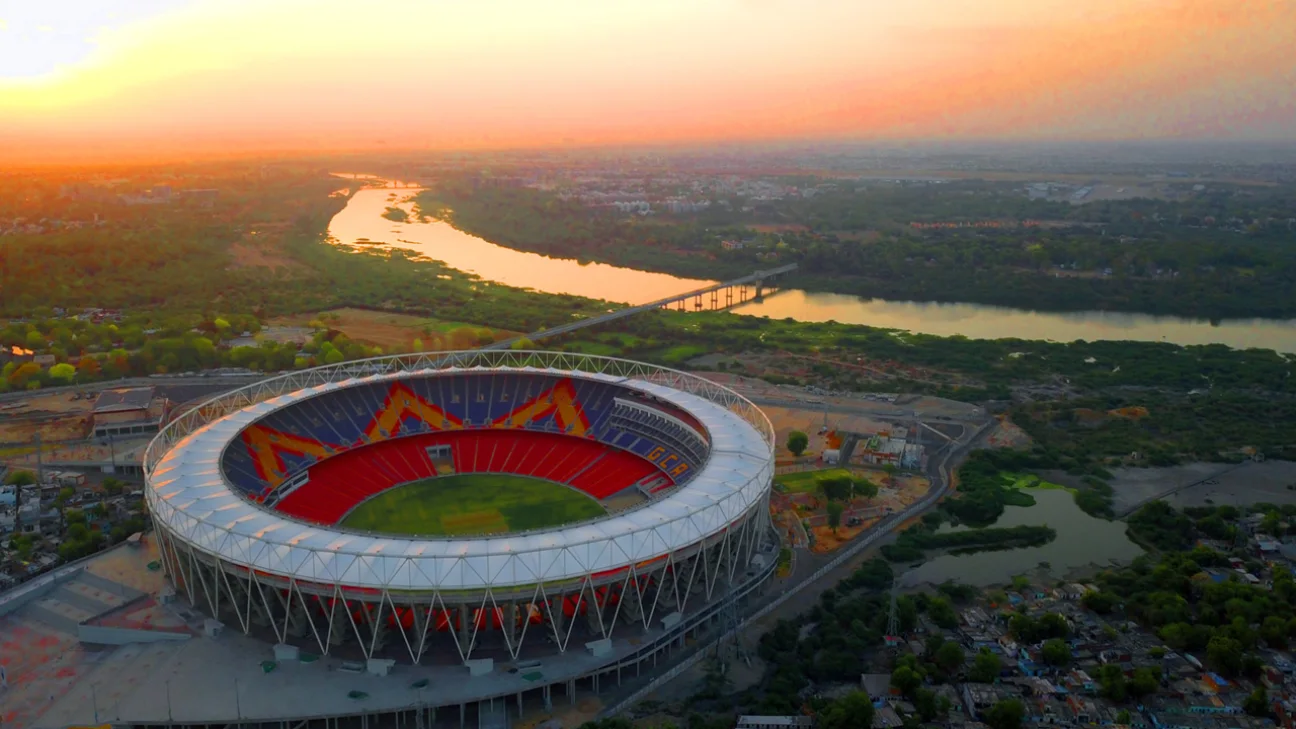 Top 10 Biggest Cricket Stadiums in the World