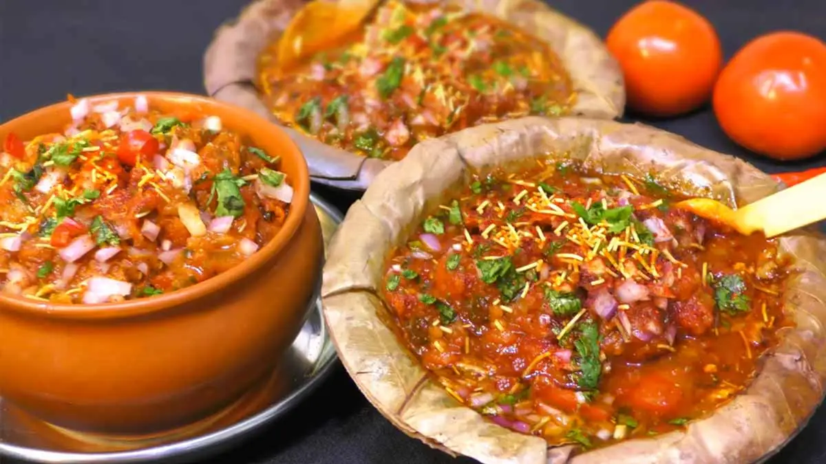 From Chaat to Vada Pav: 6 Best Indian Street Foods From Different States