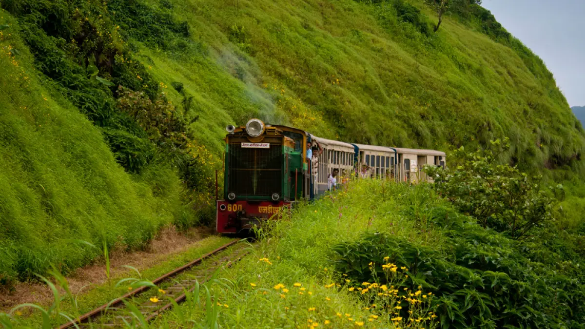 10 Scenic Train Journeys: Explore India's Landscapes by Rail